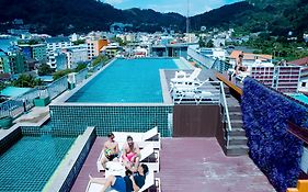 Zephyr Grand Hotel